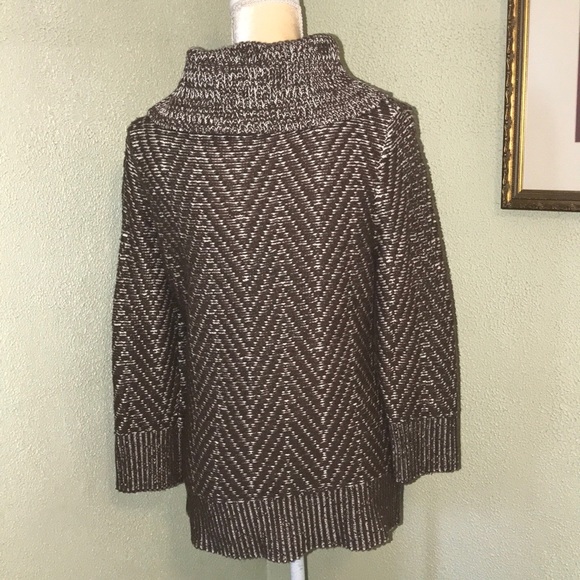 Spring + Mercer Brown Turtleneck Sweater Small - Picture 4 of 6
